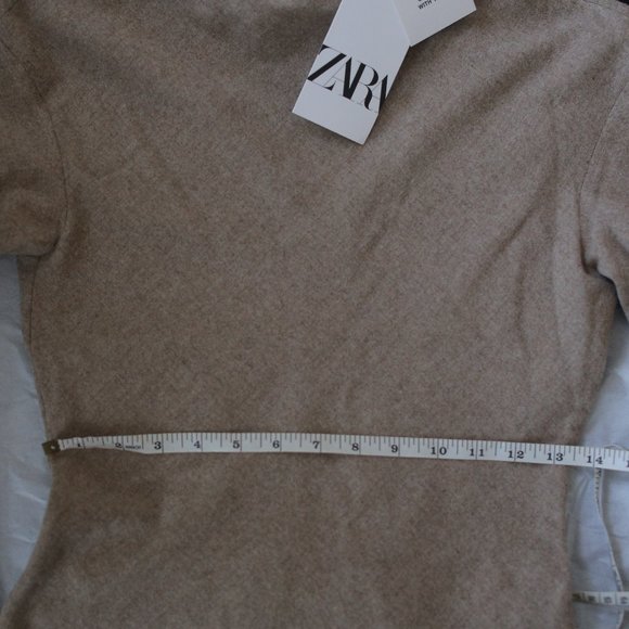 NWT BEIGE TAUPE BROWN FITTED WOOL BLEND TOP. - Picture 11 of 11